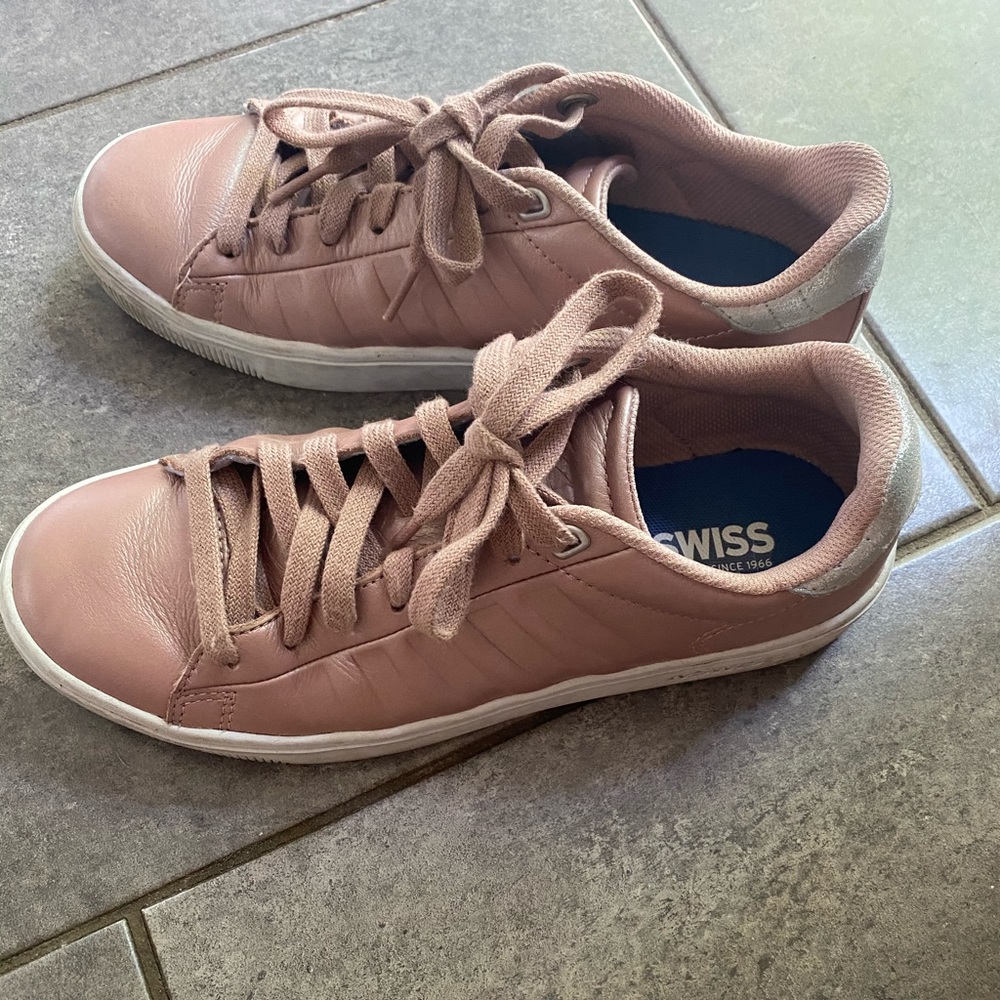 K-Swiss Court Frasco Sneaker in Rose/Silver/White